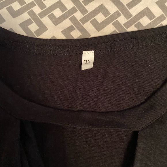 Guns n rose tank - Picture 2 of 2